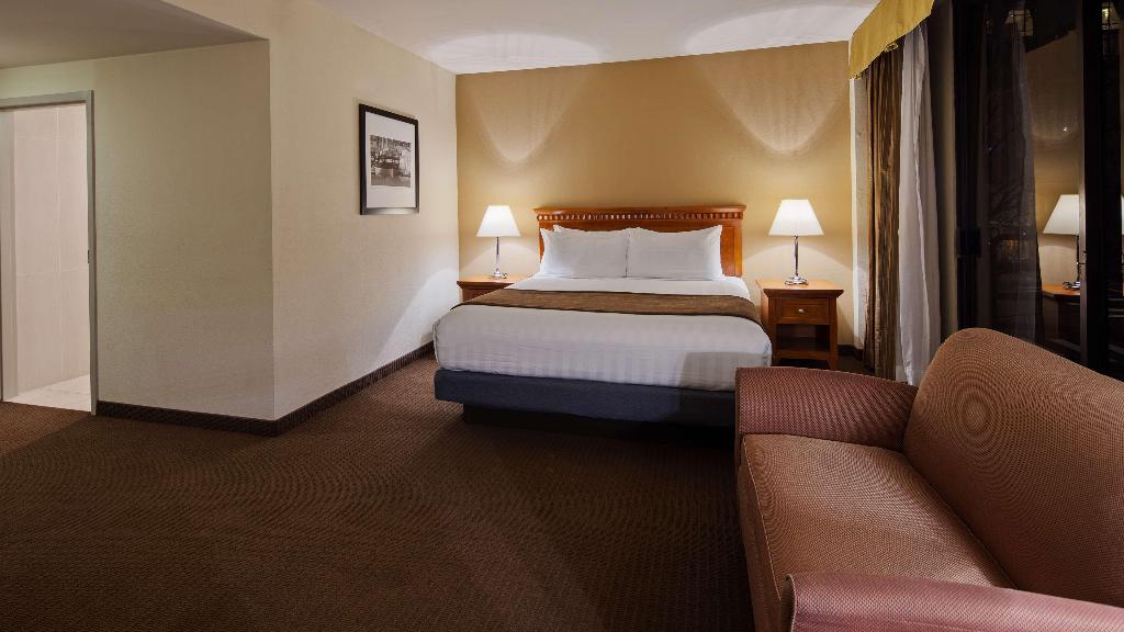 Best Western Plus Bayside Inn photo 196