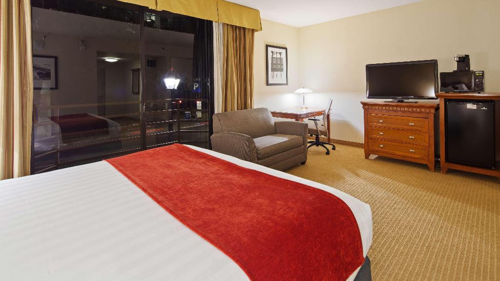 Best Western Plus Bayside Inn photo 198