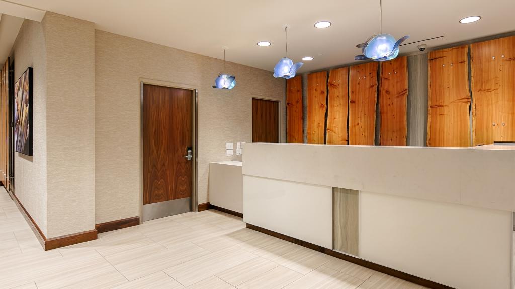 Best Western Plus Bayside Inn photo 98