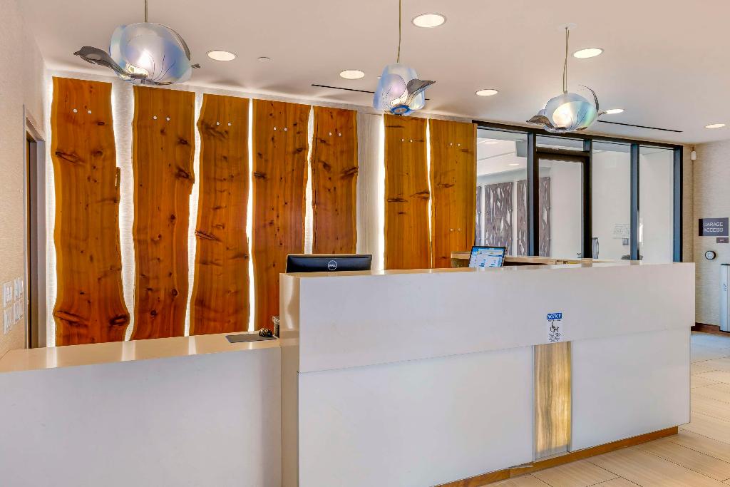Best Western Plus Bayside Inn photo 88