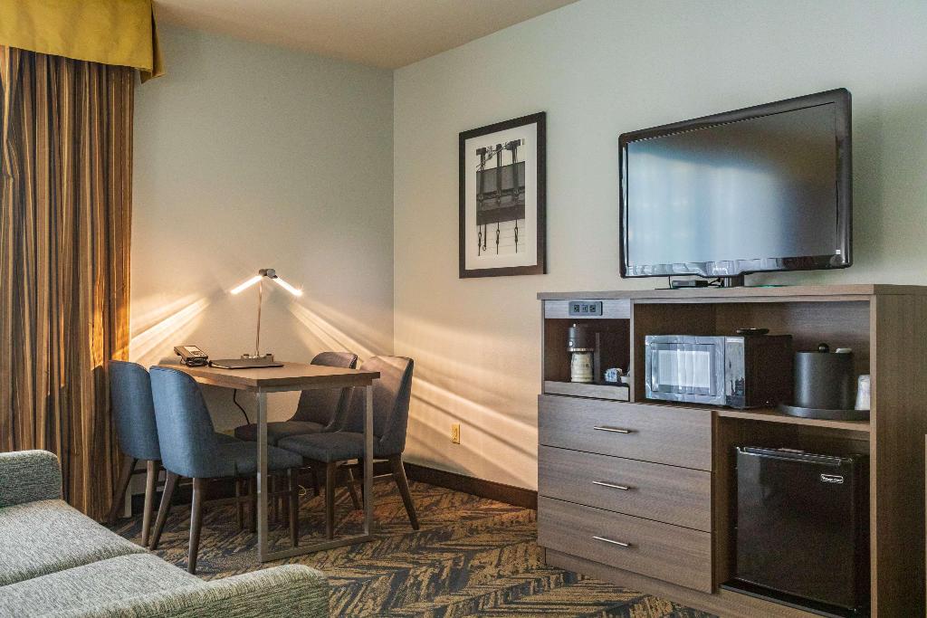 Best Western Plus Bayside Inn photo 191