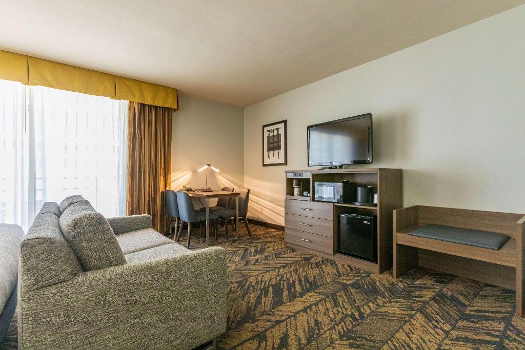 Best Western Plus Bayside Inn photo 190
