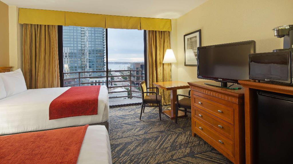 Best Western Plus Bayside Inn photo 69
