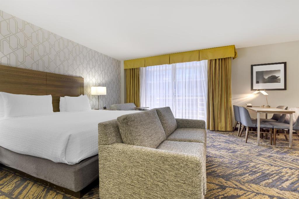 Best Western Plus Bayside Inn photo 91