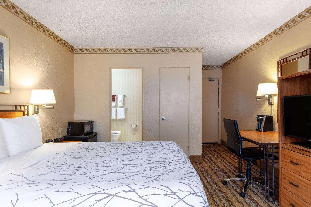 Hotel Travelodge by Wyndham Seattle By The Space Needle, USA, Seattle. Großes 2