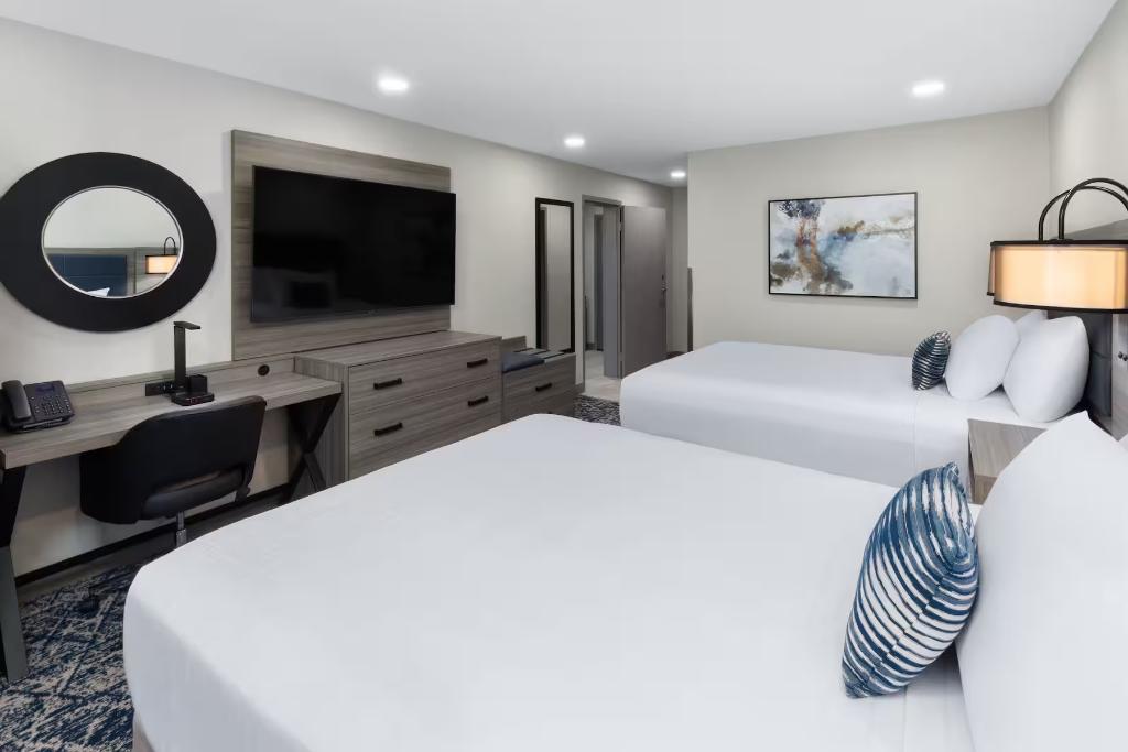 Wyndham DFW Airport