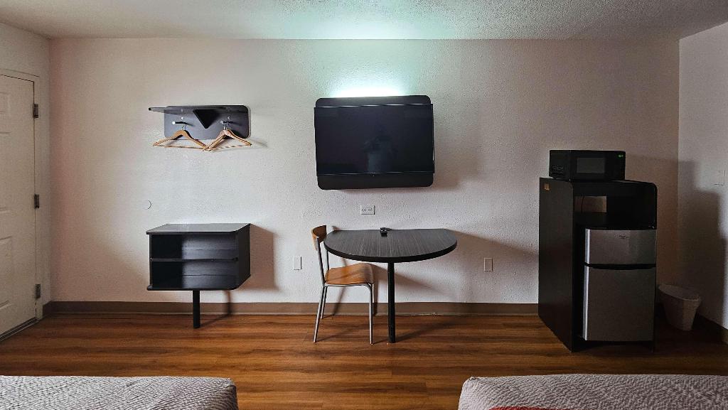 Motel 6 Memphis Downtown