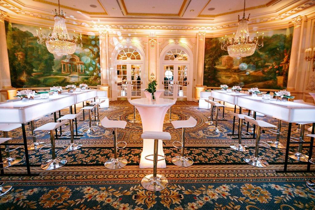 Imagem da galeria de Jw Marriott Essex House New York