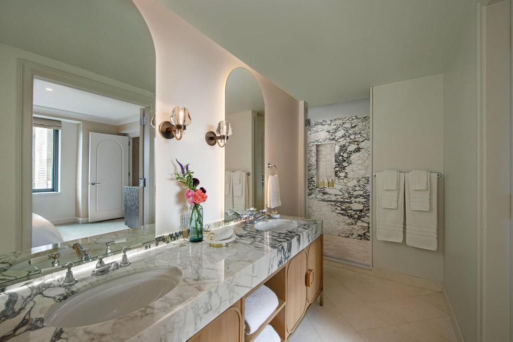 Imagem da galeria de Jw Marriott Essex House New York