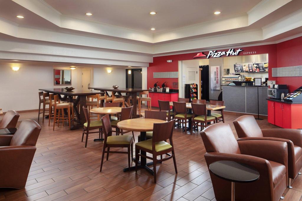 Fairfield by Marriott Anaheim Resort, Disneyland Resort & Harbor Boulevard
