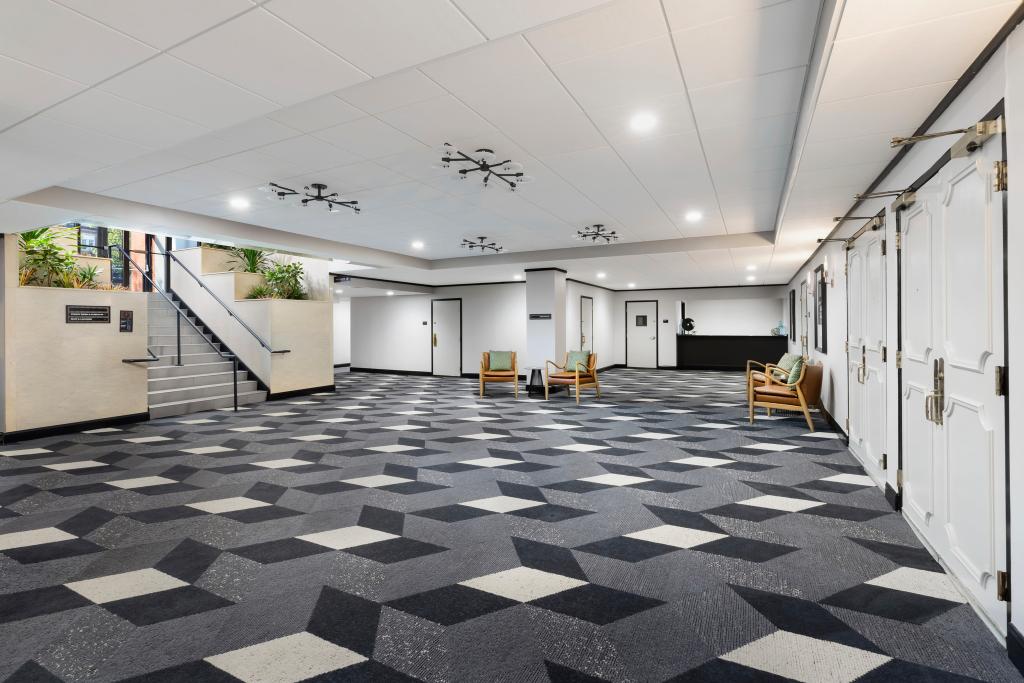 Holiday Inn Boston-Brookline photo 57