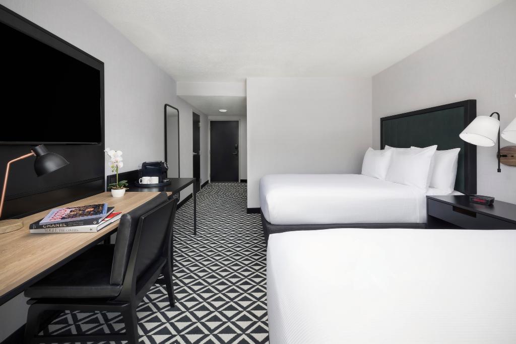 Holiday Inn Boston-Brookline photo 81