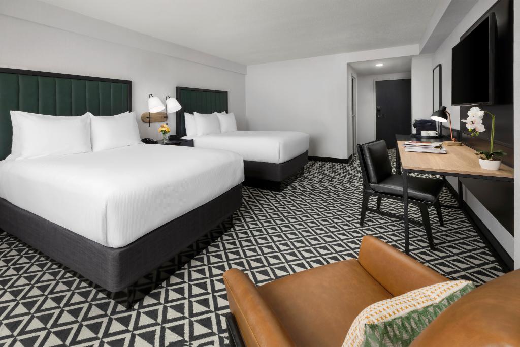 Holiday Inn Boston-Brookline photo 90