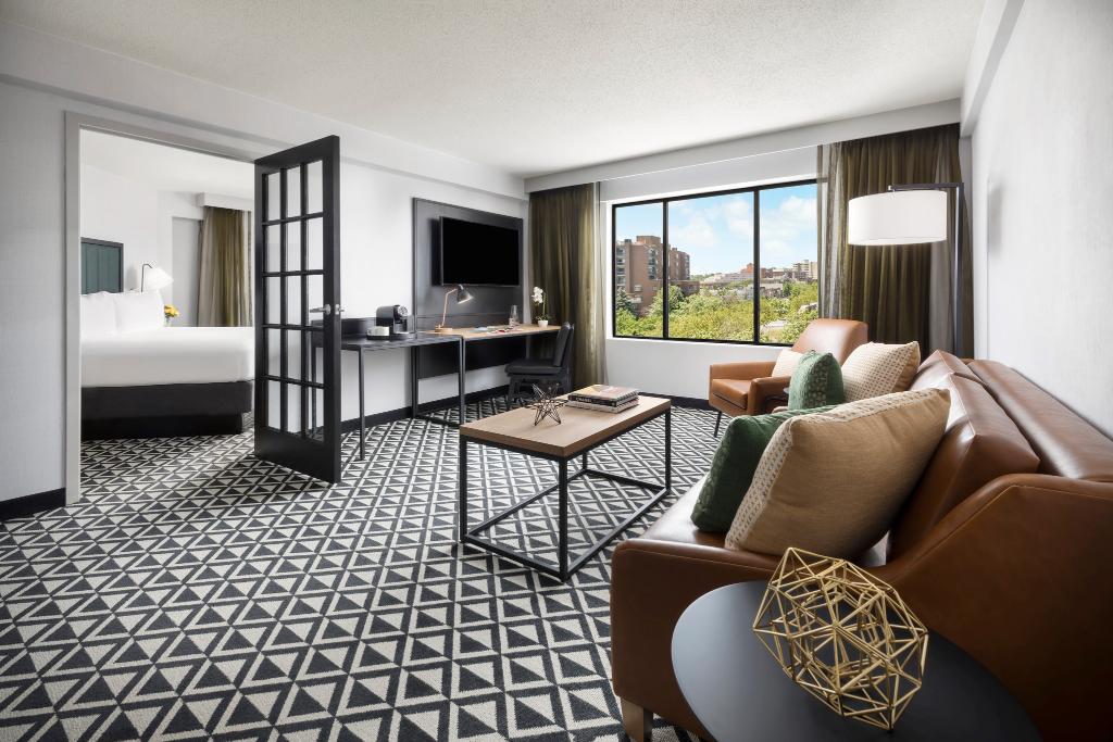 Holiday Inn Boston-Brookline photo 102