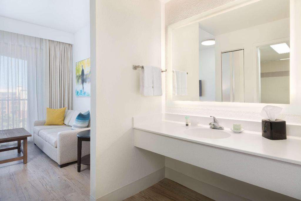 Sirata Beach Resort photo 42