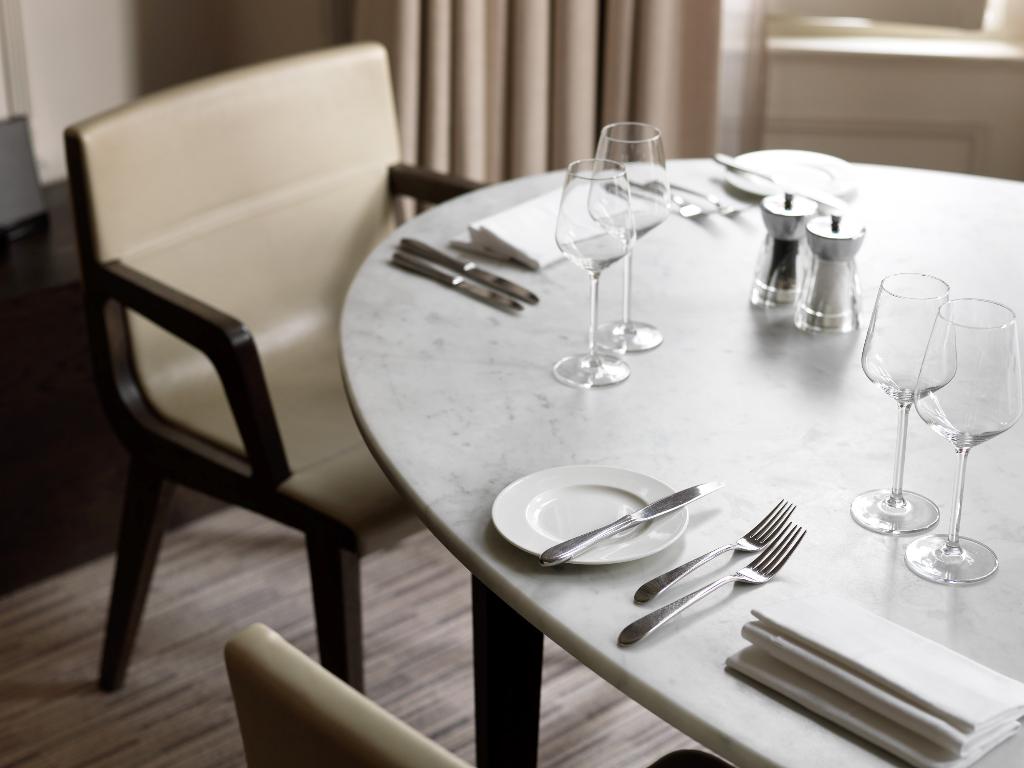 Imagem da galeria de The Athenaeum Hotel & Residences