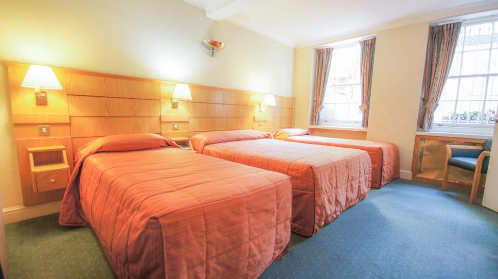 Hotel Nayland, Großbritannien, London. Großes 1