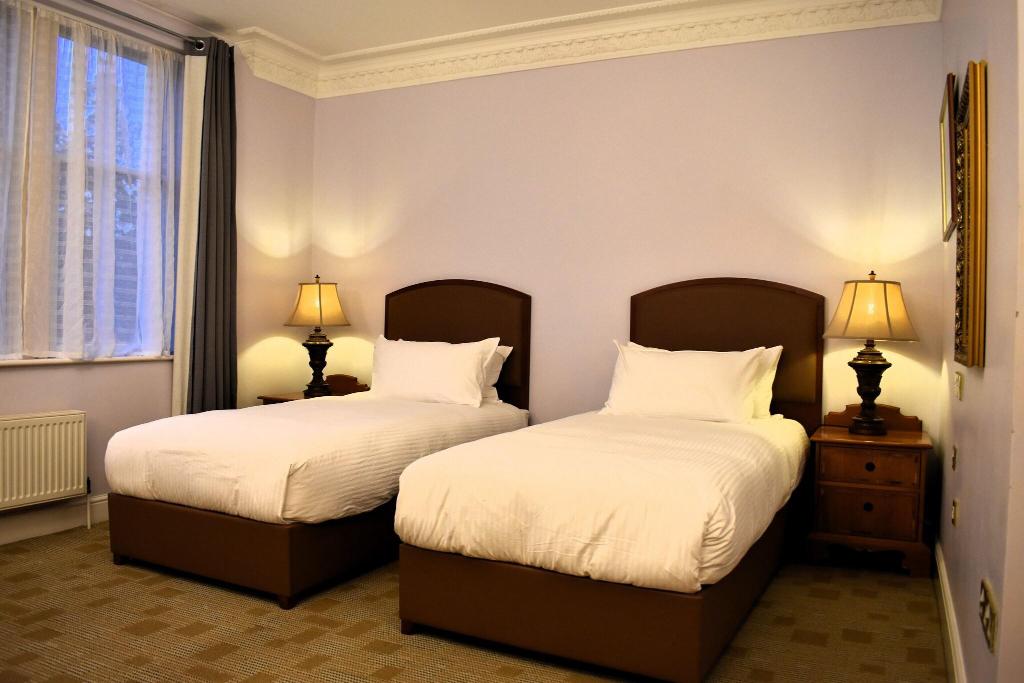 The Botleigh Grange Hotel