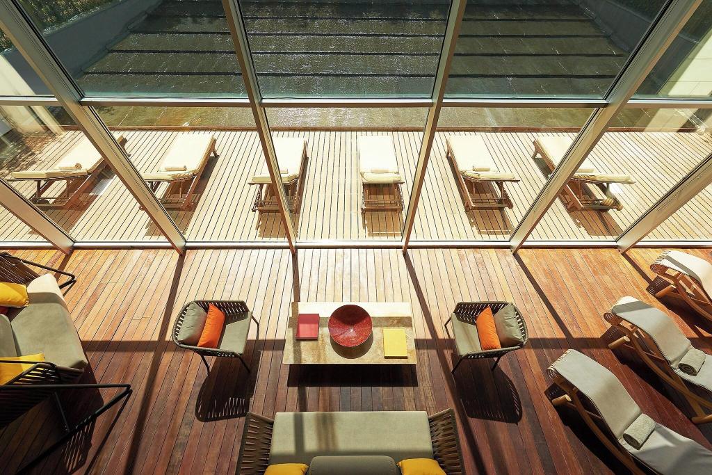 hotel-thumb