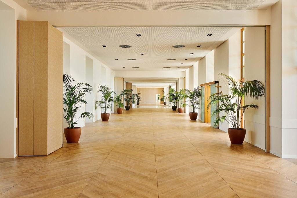 hotel-thumb