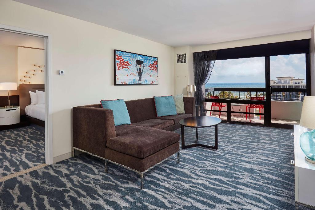 WaterstoneResort Marina Boca Raton CurioCollection