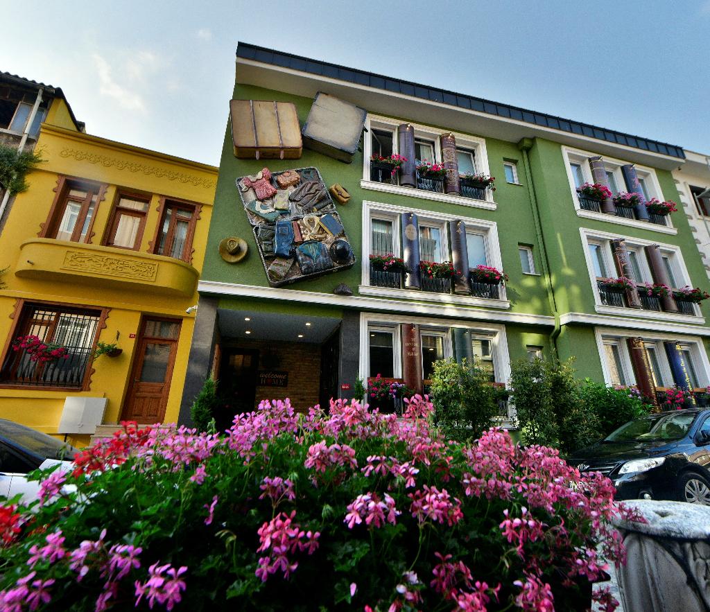 Poem Special Hotel