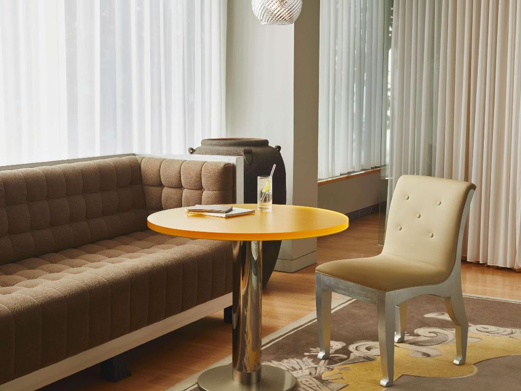 Sanderson London photo 10