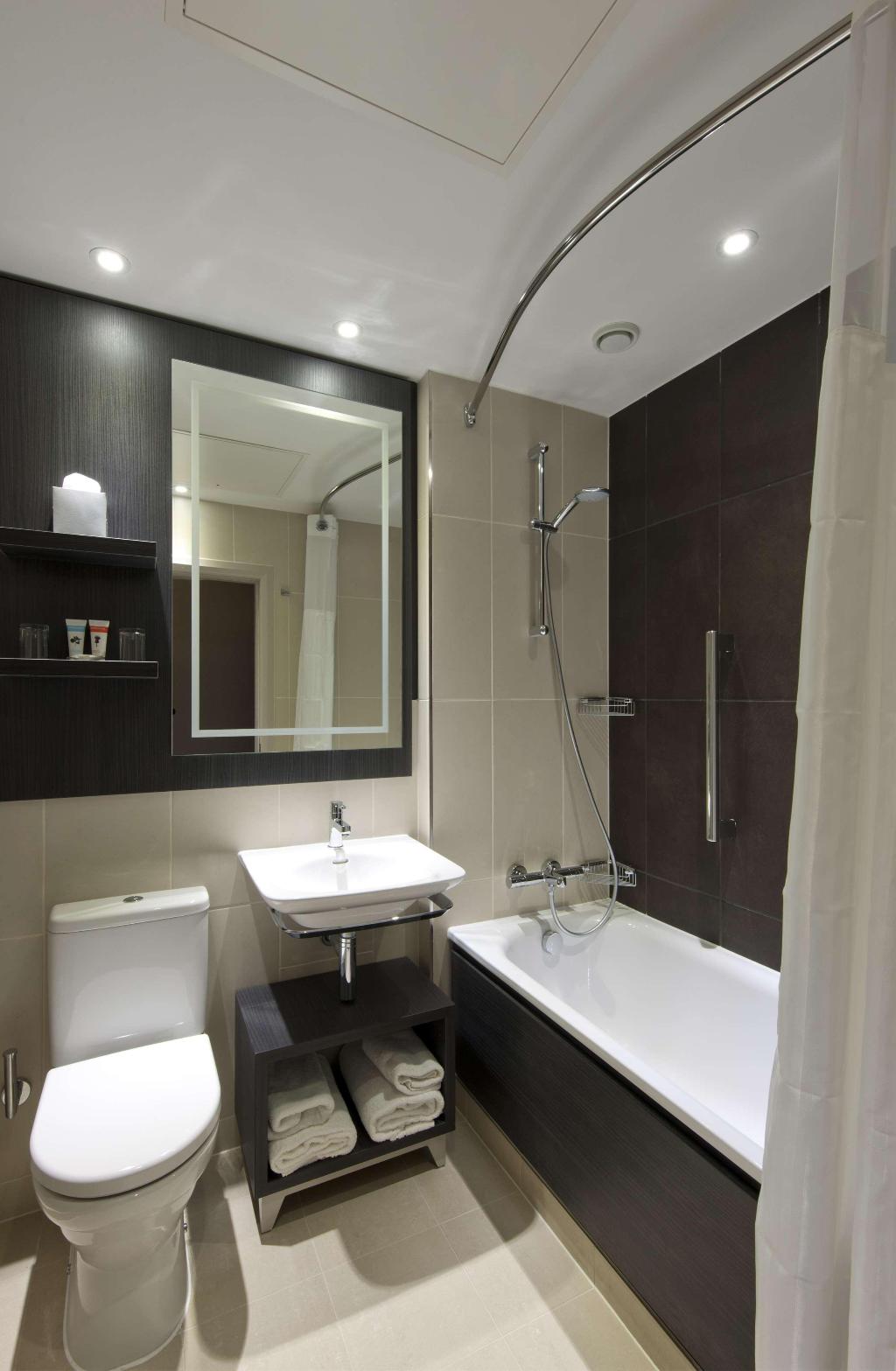 DoubleTree by Hilton Edinburgh City Centre
