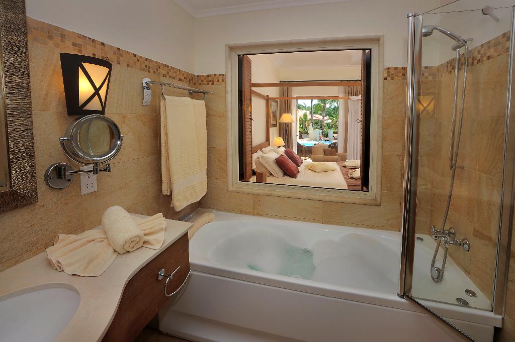 Olympic Lagoon Resort