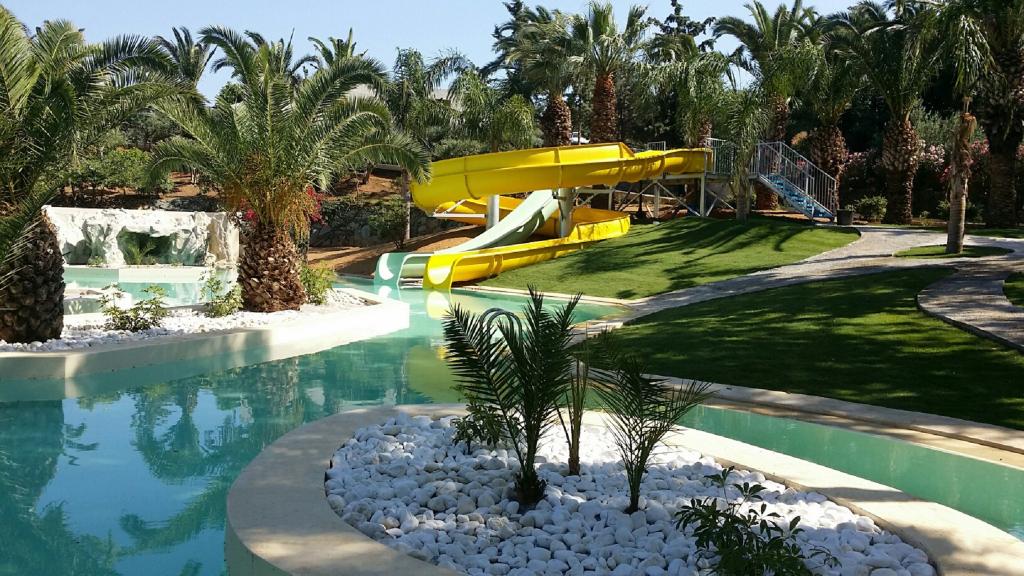 Out Of The Blue Resort photo 43