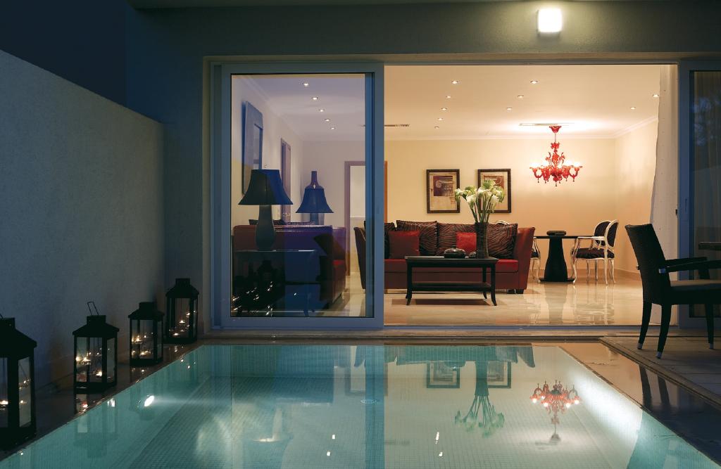 Out Of The Blue Resort photo 112