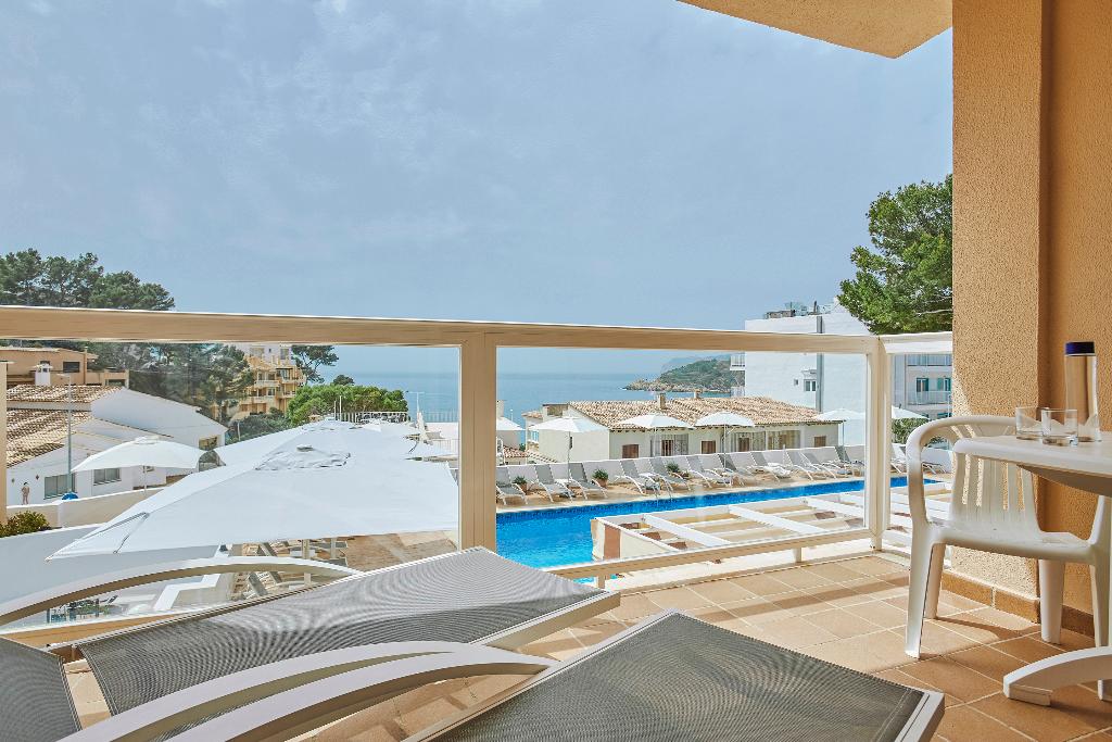 Universal Aparthotel Don Camilo