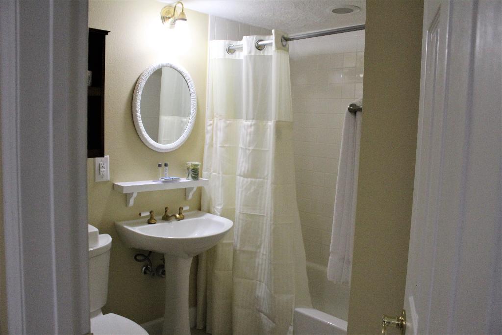hotel-thumb