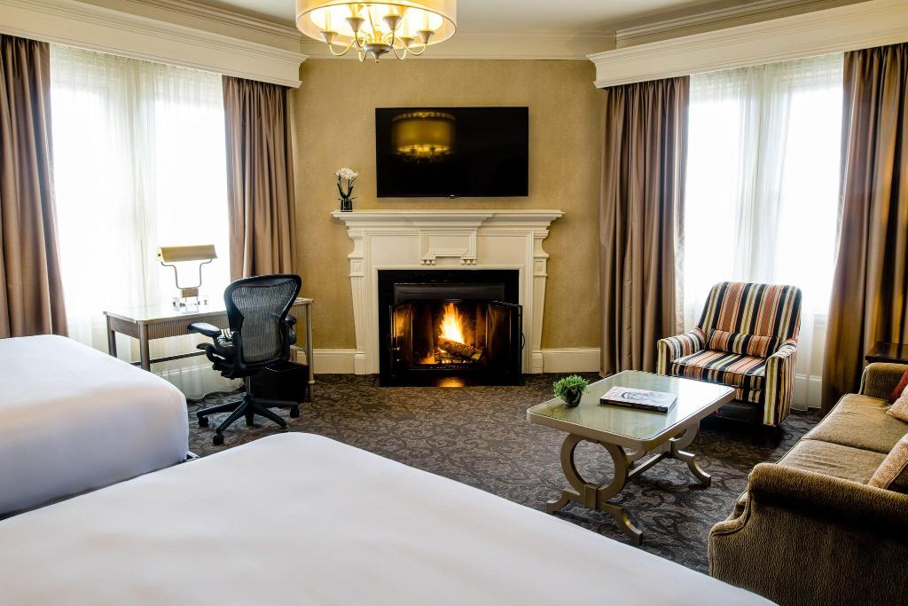 The Lenox Hotel
