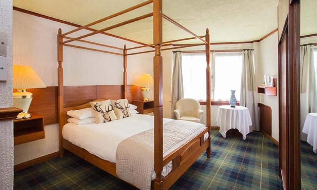 Lochness Lodge Hotel