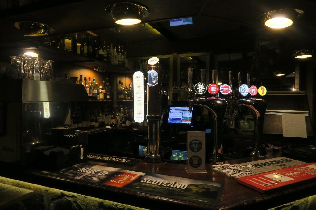 Inn at Lathones - Bar