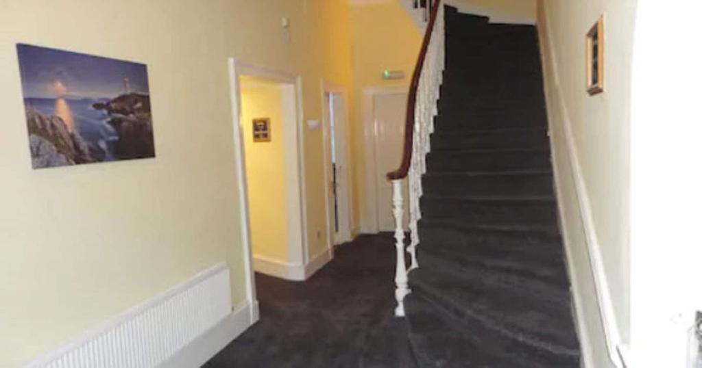 Town House Hotel - Lobby