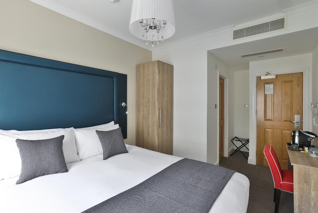 Park Avenue J Hotel London