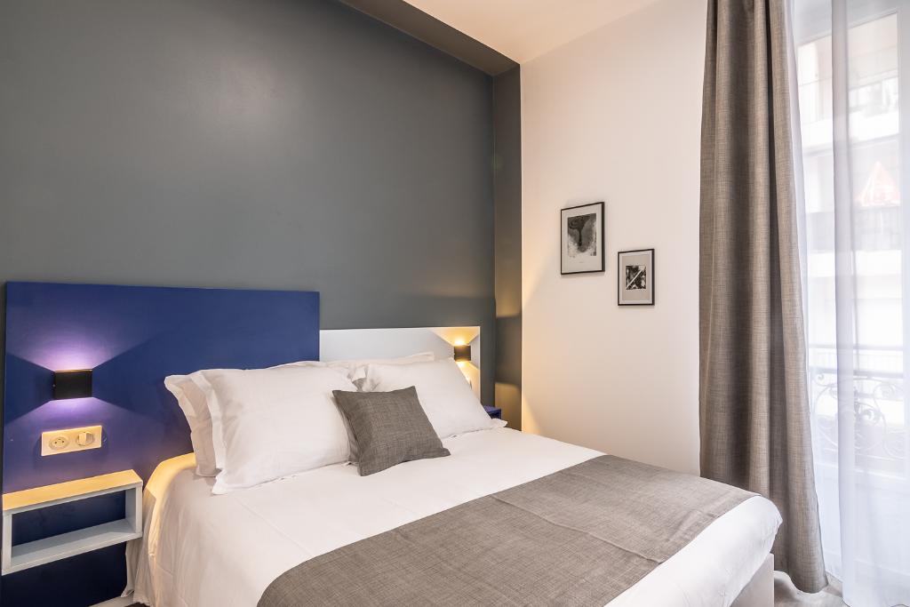 Alcove Hotel