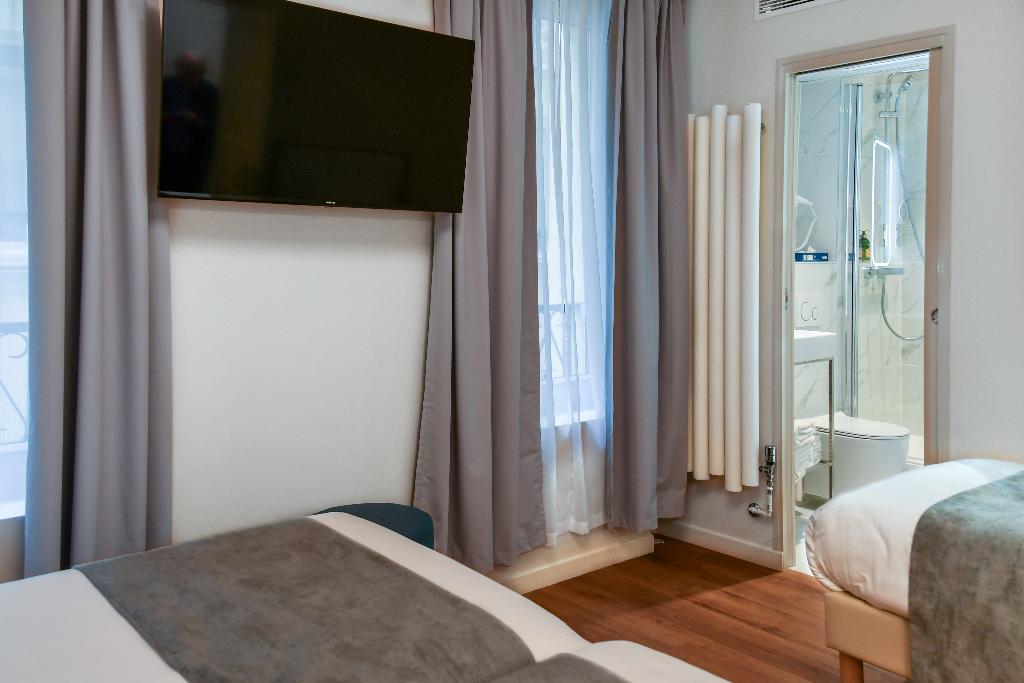 Hotel Des Deux Avenues, Frankreich, Paris. Großes 1