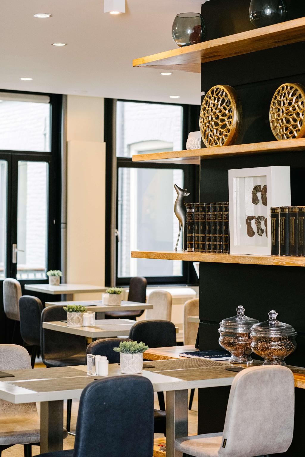 Hotel CATALONIA VONDEL AMSTERDAM, Niederlande, Amsterdam. Großes 57