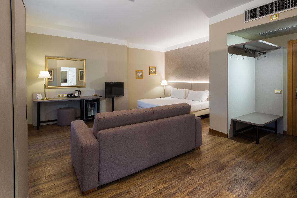 Hotel Nasco, Italien, Mailand. Großes 1
