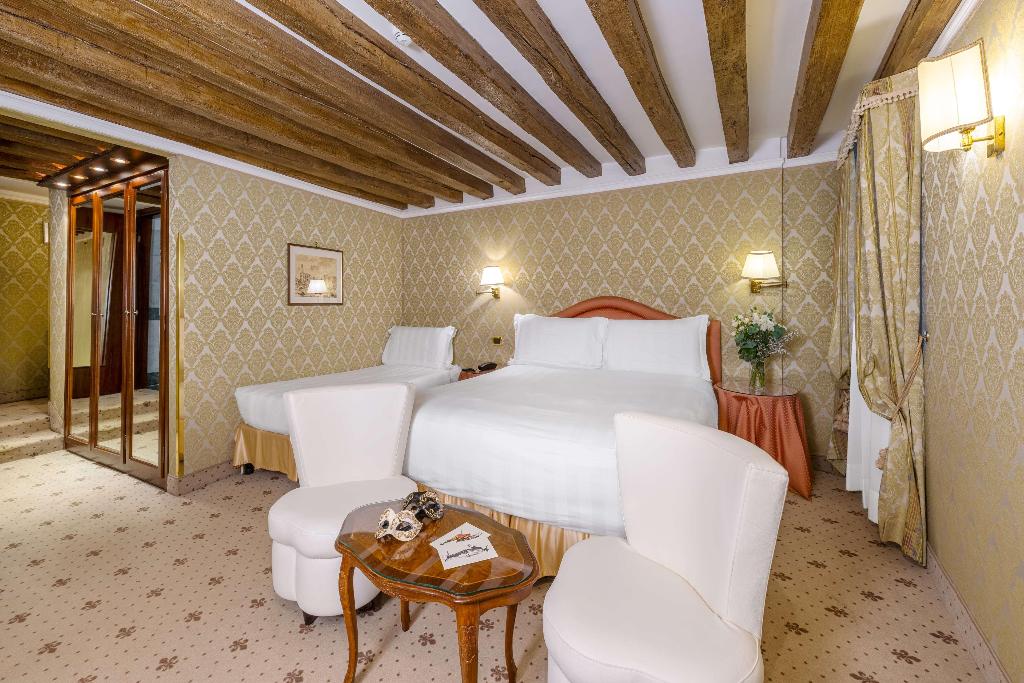 Hotel Colombina, Italien, Venedig. Großes 2