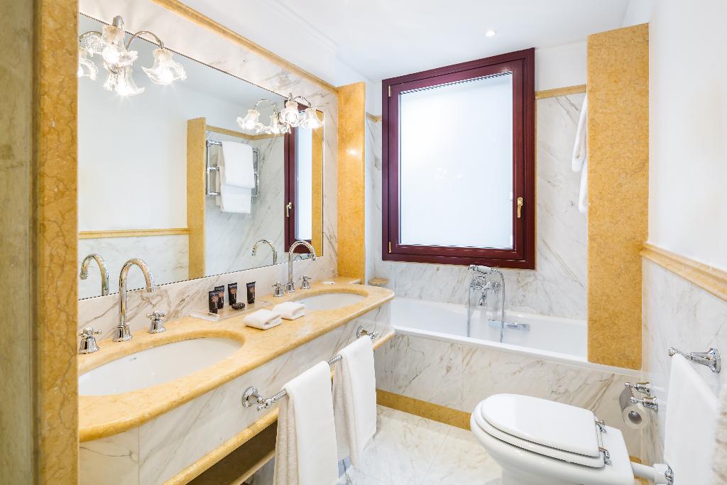 Baglioni Hotel Luna photo 107