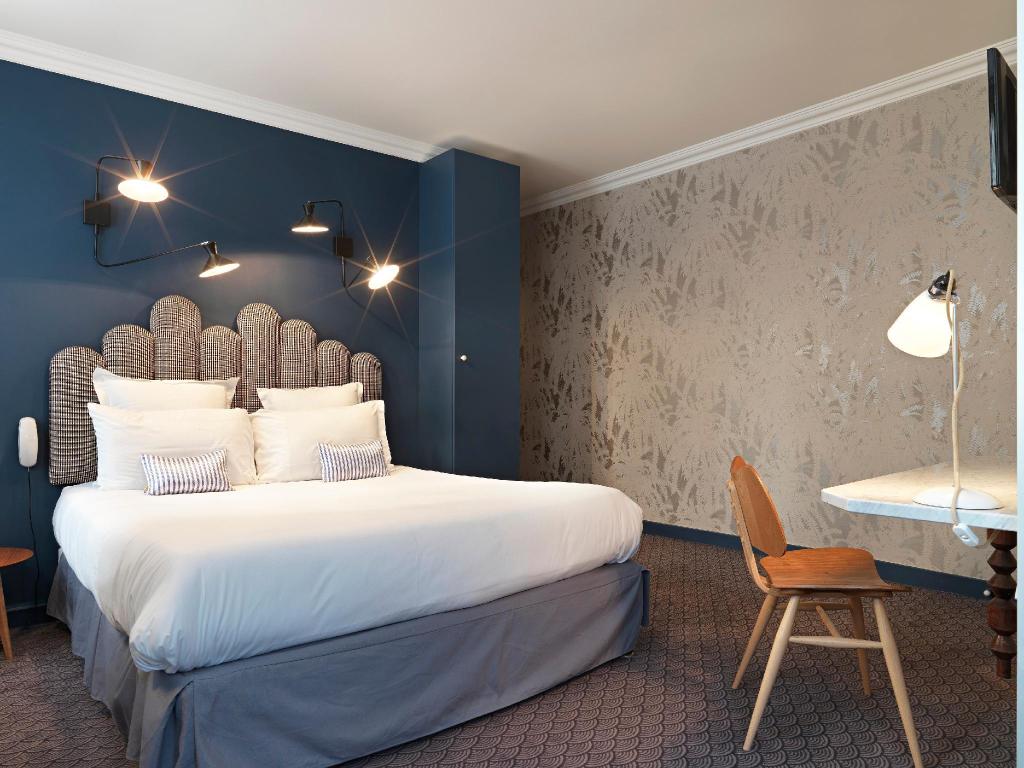 Hotel Paradis Paris