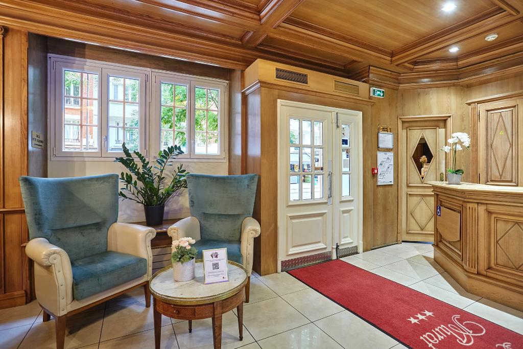 Hotel Murat, Frankreich, Paris. Großes 2