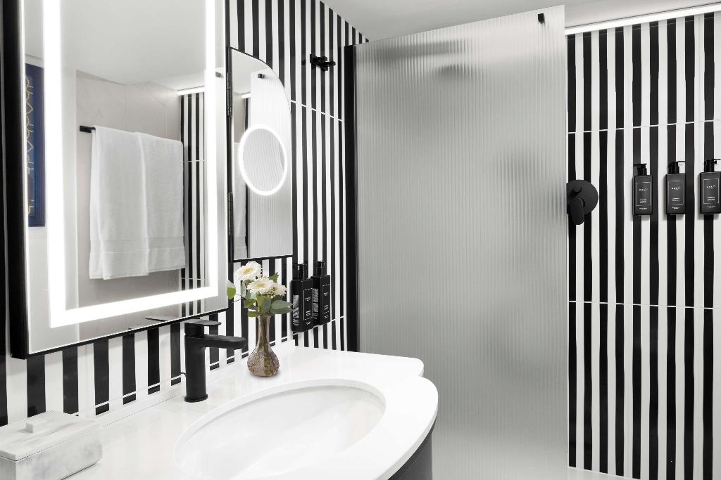 Anglo American Hotel Florence, Curio Collection