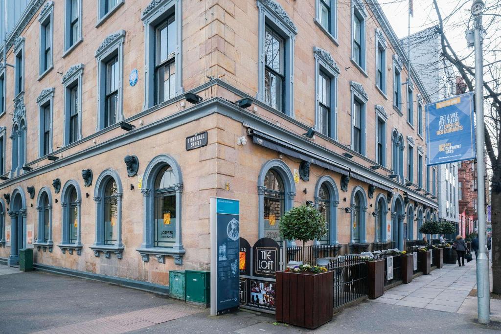 DoubleTree by Hilton Belfast City Ten Square