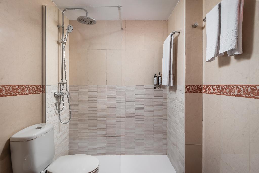Hotel Sunotel Aston, Spanien, Barcelona. Großes 1