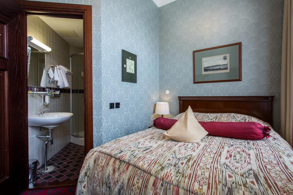 Hestia Hotel Barons